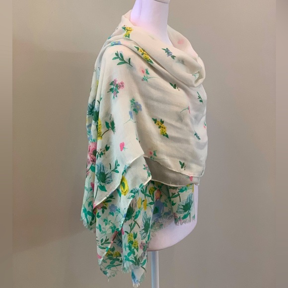 Spring Floral Scarf - Picture 6 of 11